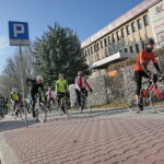 Kolarze wyruszyli w podróż w Święto Niepodległości / Marzena Mąkosa / Radio Kielce