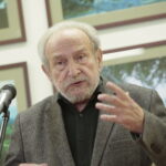 Uroczyste wystawienie Orderu Orła Białego w Muzeum Lat Szkolnych Stefana Żeromskiego. Prof. Zdzisław Adamczyk / Marzena Mąkosa / Radio Kielce