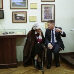 Uroczyste wystawienie Orderu Orła Białego w Muzeum Lat Szkolnych Stefana Żeromskiego / Marzena Mąkosa / Radio Kielce