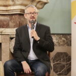 Debata "Dwie drogi do niepodległości - Roman Dmowski i Józef Piłsudski". Spotkanie z prelegentami: Rafałem Ziemkiewiczem oraz Markiem Kornatem w Sali Kominkowej Wojewódzkiego Domu Kultury / Marzena Mąkosa / Radio Kielce