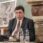 Debata "Dwie drogi do niepodległości - Roman Dmowski i Józef Piłsudski". Spotkanie z prelegentami: Rafałem Ziemkiewiczem oraz Markiem Kornatem w Sali Kominkowej Wojewódzkiego Domu Kultury / Marzena Mąkosa / Radio Kielce