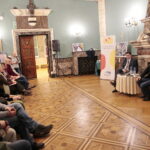 Debata "Dwie drogi do niepodległości - Roman Dmowski i Józef Piłsudski". Spotkanie z prelegentami: Rafałem Ziemkiewiczem oraz Markiem Kornatem w Sali Kominkowej Wojewódzkiego Domu Kultury / Marzena Mąkosa / Radio Kielce