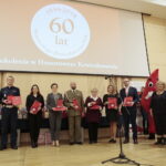 Wręczenie odznaczeń honorowym krwiodawcom w Filharmonii Świętokrzyskiej / Marzena Mąkosa / Radio Kielce