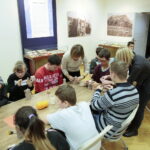 Warsztaty dotyczące kultury polskiej i niemieckiej w Muzeum Historii Kielc / Marzena Mąkosa / Radio Kielce