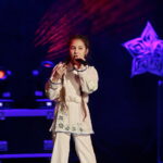 Koncert finałowy Festiwalu Piosenkarzy im. Henryka Morysa i Andrzeja Litwina w Sali Widowiskowej Wojewódzkiego Domu Kultury w Kielcach. Zespół Atianki / Marzena Mąkosa / Radio Kielce