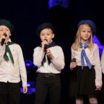 Koncert finałowy Festiwalu Piosenkarzy im. Henryka Morysa i Andrzeja Litwina w Sali Widowiskowej Wojewódzkiego Domu Kultury w Kielcach. Zespół Kropeczki / Marzena Mąkosa / Radio Kielce