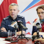 Konferencja w Świętokrzyskim Urzędzie Wojewódzkim. Na zdjęciu (od lewej): insp. Artur Bielecki -  p.o.komendanta wojewódzkiego policji w Kielcach i Agata Wojtyszek - wojewoda świętokrzyski / Marzena Mąkosa / Radio Kielce