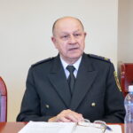 Konferencja w Świętokrzyskim Urzędzie Wojewódzkim. Na zdjęciu Władysław Kozieł - komendant Straży Miejskiej w Kielcach / Marzena Mąkosa / Radio Kielce