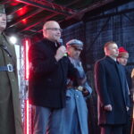 Inscenizacja bitwy pod Opatowem w 1863 roku. Od lewej przemawia starosta opatowski Tomasz Staniek, Marszałek Józef Piłsudski, burmistrz Opatowa Grzegorz Gajewski / Emilia Sitarska / Radio Kielce