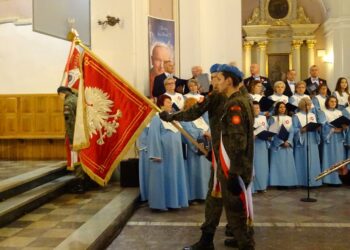 Ostrowiec Świętokrzyski. Uroczystości związane z obchodami 100 lat niepodległości Polski / Emilia Sitarska / Radio Kielce