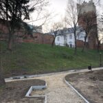 Trwają prace rewitalizacyjne na skwerze Solidarności w Sandomierzu / Grażyna Szlęzak-Wójcik / Radio Kielce