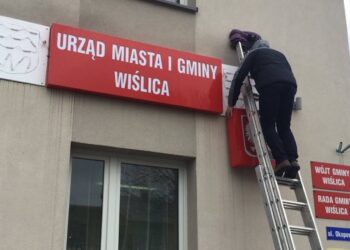 Wiślica. Wyjątkowa sesja rady gminy / Kamil Włosowicz / Radio Kielce