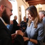 Spotkanie opłatkowe biskupa sandomierskiego Krzysztofa Nitkiewicza z samorządowcami, politykami, przedstawicielami miejscowych instytucji kultury i przedsiębiorcami / Grażyna Szlęzak-Wójcik / Radio Kielce