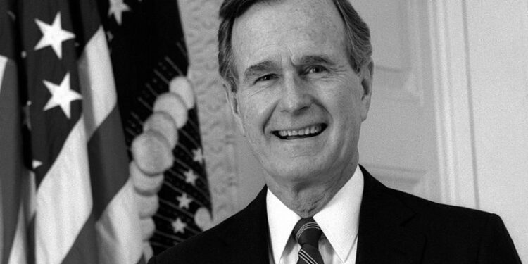 George H.W. Bush / wikipedia.org