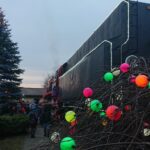 Rozświetlenie choinki oraz zabytkowego parowozu / Ewa Pociejowska-Gawęda / Radio Kielce