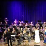 Jędrzejów. Koncert Reprezentacyjnego Zespołu Artystycznego Wojska Polskiego / Ewa Pociejowska - Gawęda / Radio Kielce