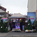 Sprzedaż choinek w Jędrzejowie / Ewa Pociejowska-Gawęda / Radio Kielce