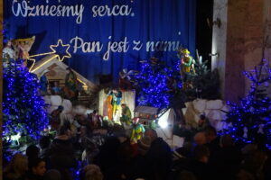 Szopka bożonarodzeniowa w klasztorze ojców cystersów w Jędrzejowie / Ewa Pociejowska-Gawęda / Radio Kielce