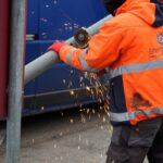 Kielce. Autobus wjechał w przystanek na ulicy Okrzei / Karol Żak / Radio Kielce