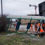 Kielce. Autobus wjechał w przystanek na ulicy Okrzei / Karol Żak / Radio Kielce
