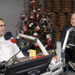 Rozmowa Dnia. Janusz Knap - prezes zarządu Radia Kielce, ksiądz Krzysztof Banasik - zastępca dyrektora Caritas Diecezji Kieleckiej / Robert Felczak / Radio Kielce