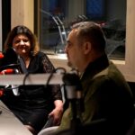 Kielce. Choinka pod choinkę. Dzień czwarty akcji. Ewa Okońska i Roman Wróblewski – zastępca nadleśniczego / Karol Żak / Radio Kielce