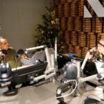 Kielce. Choinka pod choinkę. Dzień czwarty akcji. Roman Wróblewski – zastępca nadleśniczego i Marcin Przemirski / Karol Żak / Radio Kielce