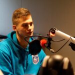 Kielce. Choinka pod choinkę. Dzień czwarty akcji. Michał Godlewski - siatkarz Buskowianki Kielce / Karol Żak / Radio Kielce