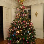 Dworska choinka w Muzeum Wnętrz w Śmiłowie / Emilia Sitarska / Radio Kielce