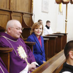 Oficjalne oddanie po renowacji zabytkowej Bramy Wschodniej. Z prawej: wiceminister sportu i turystyki Anna Krupka / Jarosław Kubalski / Radio Kielce