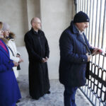 Oficjalne oddanie po renowacji zabytkowej Bramy Wschodniej. z lewej: wiceminister sportu i turystyki Anna Krupka / Jarosław Kubalski / Radio Kielce