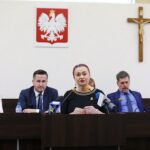 Kielce. Nadzwyczajna sesja Rady Miasta. Na zdjęciu: Elżbieta Pańtak - dyrektor Kieleckiego Teatru Tańca / Jarosław Kubalski / Radio Kielce
