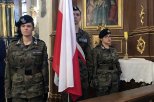 100-lecie Liceum Ogólnokształcącego im. kardynała Stefana Wyszyńskiego / Grażyna Szlęzak-Wójcik / Radio Kielce