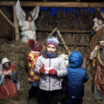 Sandomierz. Żywa szopka przy ulicy Trześniowskiej / Grażyna Szlęzak-Wójcik / Radio Kielce