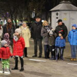 W Busku-Zdroju oficjalnie rozświetlono bożonarodzeniowe dekoracje / Marta Gajda / Radio Kielce