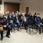 Mieszkańcy miejscowości Strzelce w gminie Oleśnica nie zgadzają się na  planowaną w ich wsi budowę farmy fotowoltaicznej / Marta Gajda / Radio Kielce