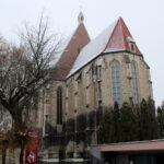 Drzwi bazyliki kolegiackiej Narodzenia Najświętszej Maryi Panny w Wiślicy po renowacji / Marta Gajda / Radio Kielce