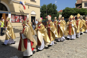 Uroczystości jubileuszowe z okazji 200-lecia Diecezji Sandomierskiej / Grażyna Szlęzak-Wójcik / Radio Kielce