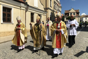 Uroczystości jubileuszowe z okazji 200-lecia Diecezji Sandomierskiej / Grażyna Szlęzak-Wójcik / Radio Kielce