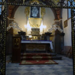 Jędrzejów. Kaplica bł. Wincentego Kadłubka, barokowa dzwonnica oraz XVIII-wieczna brama wjazdowa klasztoru cystersów w Jędrzejowie odzyskują dawny blask / Ewa Pociejowska-Gawęda / Radio Kielce