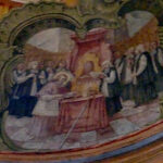 Jędrzejów. Kaplica bł. Wincentego Kadłubka, barokowa dzwonnica oraz XVIII-wieczna brama wjazdowa klasztoru cystersów w Jędrzejowie odzyskują dawny blask / Ewa Pociejowska-Gawęda / Radio Kielce