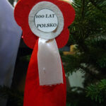 Jędrzejów. Patriotyczne choinki w klasztorze Ojców Cystersów / Ewa Pociejowska-Gawęda / Radio Kielce