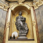 04.12.2016 Kielce. Klasztor na Karczówce. Rzeźba św. Barbary wykonana z galeny. / Jarosław Kubalski / Radio Kielce