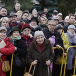 06.01.2018 Kielce. Orszaki Trzech Króli spotkały się na Placu Jana Pawła II / Jarosław Kubalski / Radio Kielce