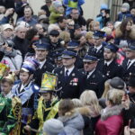 06.01.2018 Kielce. Orszaki Trzech Króli spotkały się na Placu Jana Pawła II / Jarosław Kubalski / Radio Kielce