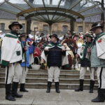 06.01.2018 Kielce. Orszaki Trzech Króli spotkały się na Placu Jana Pawła II / Jarosław Kubalski / Radio Kielce