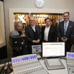 02.03.2018 Radio Kielce. Otwarcie Radia po remoncie. Tadeusz Deszkiewicz - prezes Radia Dla Ciebie, Krzysztof Czabański -przewodniczący Rady Mediów Narodowych, Witold Kołodziejski -Przewodniczący Krajowej Rady Radiofonii i Telewizji i prezes Radia Kielce Janusz Knap / Jarosław Kubalski / Radio Kielce