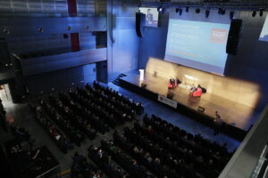 06.03.2018 Kielce. Targi Kielce. Marc Lemaitre, Dyrektor Generalny do spraw Polityki Regionalnej i Miejskiej w Komisji Europejskiej podczas dyskusji o przyszłości unijnego budżetu / Jarosław Kubalski / Radio Kielce