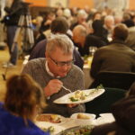 31.03.2018 Kielce. WDK.. Wielkanocne śniadanie dla bezdomnych, ubogich i samotnych / Jarosław Kubalski / Radio Kielce