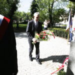 01.05.2018 Kielce. Uroczystości 1 Maja. Święto Pracy. Złożenie kwiatów pod tablicą upamiętniającą powstanie „Solidarności” na skwerze Stefana Żeromskiego / Jarosław Kubalski / Radio Kielce